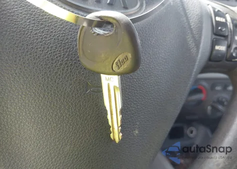 2009 Kia Rio Lx z USA, uszkodzony, nr VIN KNADE223796476940